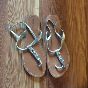 Pre owned  worn once