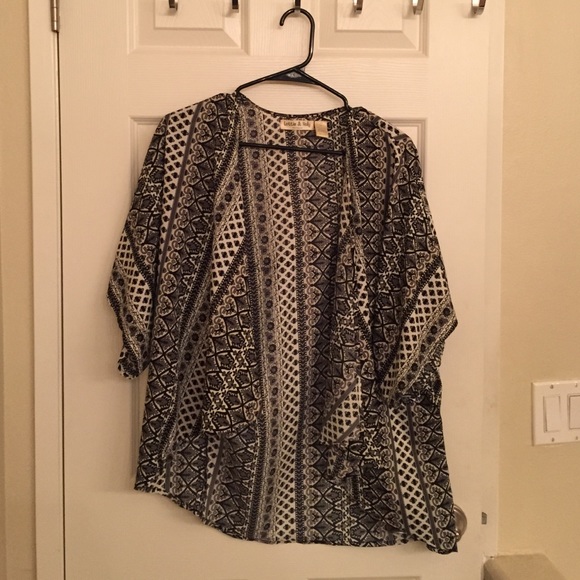 Lottie & Hollie kimono - Picture 1 of 1