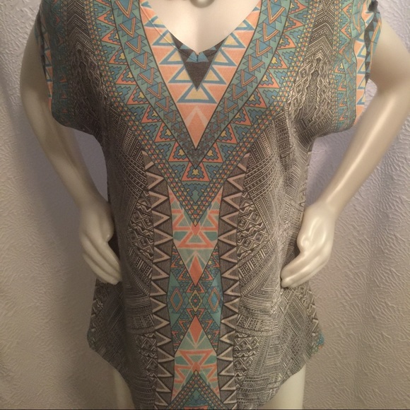 Aztec Print Shirt V Neck Tee A297 - Picture 4 of 4
