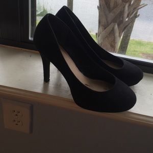 Black heels
