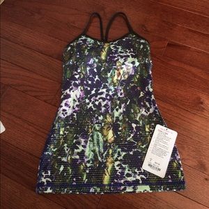 Lululemon power y tank NWT