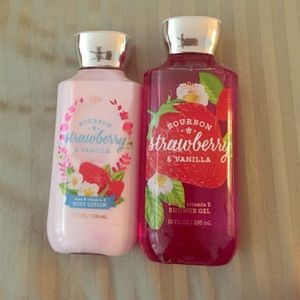 Strawberry & vanilla shower gel and lotion