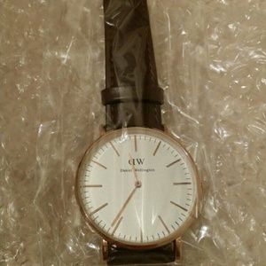 Daniel Wellington 40mm - BROWN LEATHER