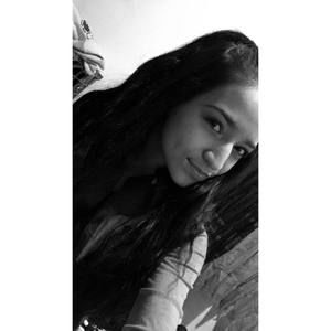 Meet your Posher, Mikayla