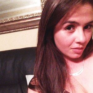 Meet your Posher, Daniela