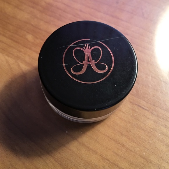 Dipbrow in blonde