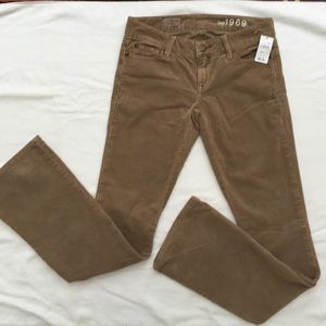 GAP tan skinny boot corduroys.  New with Tag.