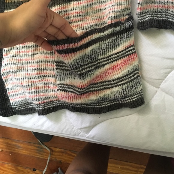 Sweater - Picture 2 of 2