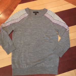 Bundle plus gap sweater