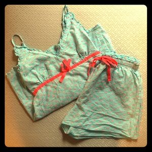 Cute tank and shorts pj set!!