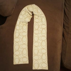 Beautiful never used COACH scarf!