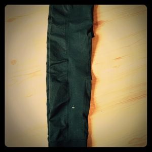 Lululemon workout pants size 12 gray