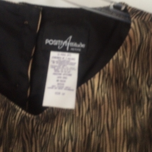 Positive attitude size 14 sleeveless animal top. - Picture 3 of 4