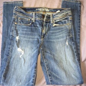 ❌SALE NEED GONE❌ AMERICAN EAGLE ripped jeans