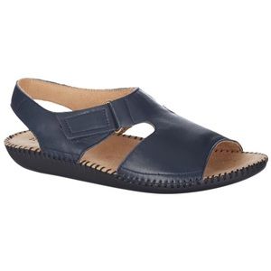 Scout Sandal by Naturalizer