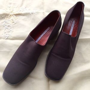 DONALD J PLINER Brown Low Heel Pumps Block Heel