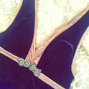 ✨CLOSET CLOSING!✨Free People beautiful black dress