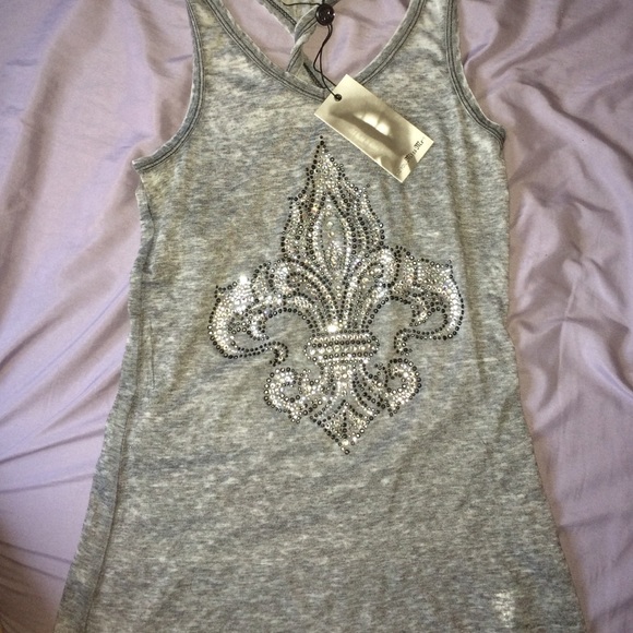 Miss Me tank top, never worn, w tag.