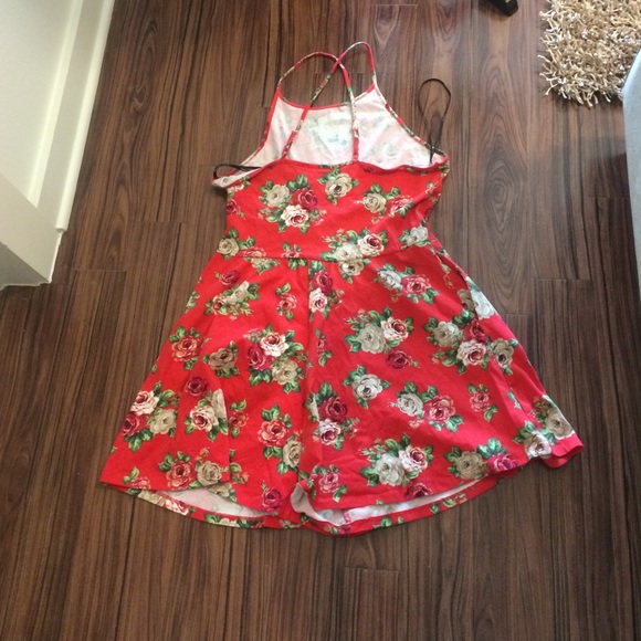 Precious floral romper - Picture 2 of 2