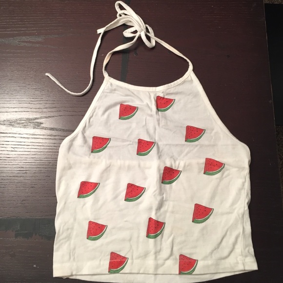 Halter top shirt. Perfect with high waisted shorts