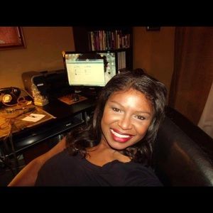 Meet your Posher, Sylvia