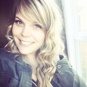 Meet your Posher, Lauryn