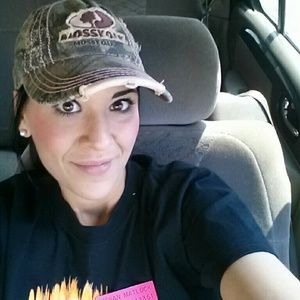 Meet your Posher, Megan