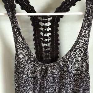 Lace back tank top