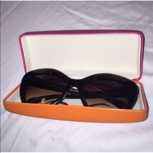 Kate Spade sunglasses 😎 in really great condition