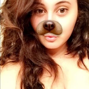 Meet your Posher, Myra