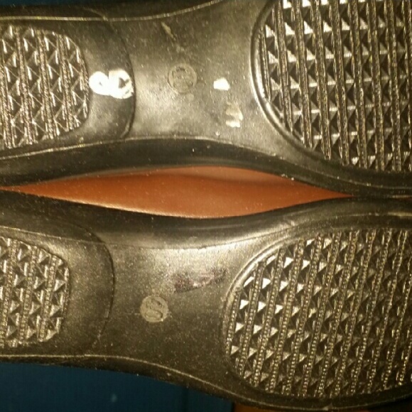 Flats - Picture 3 of 4