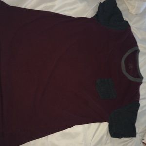 Burgundy shirt...it's a large...Men