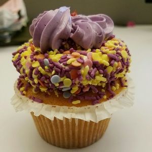 Meet your Posher, Fazia