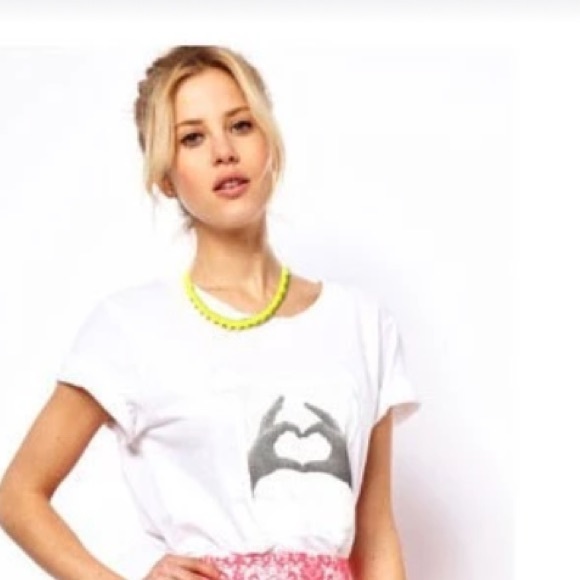 Gold Necklace - Picture 2 of 2