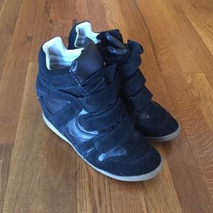 Steve Madden Sneakers