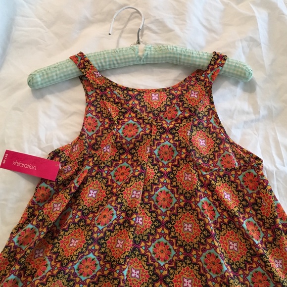 Top - Picture 3 of 3