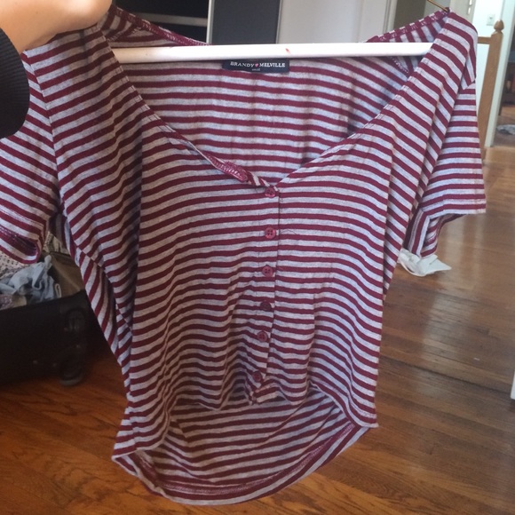 Brandy Melville cropped cotton button up shirt