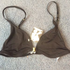 Bra that clasps in front!!