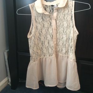 Lace collared shirt!!!