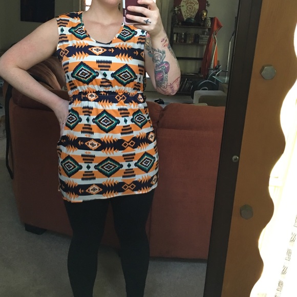 Aztec dress| Boutique - Picture 2 of 6
