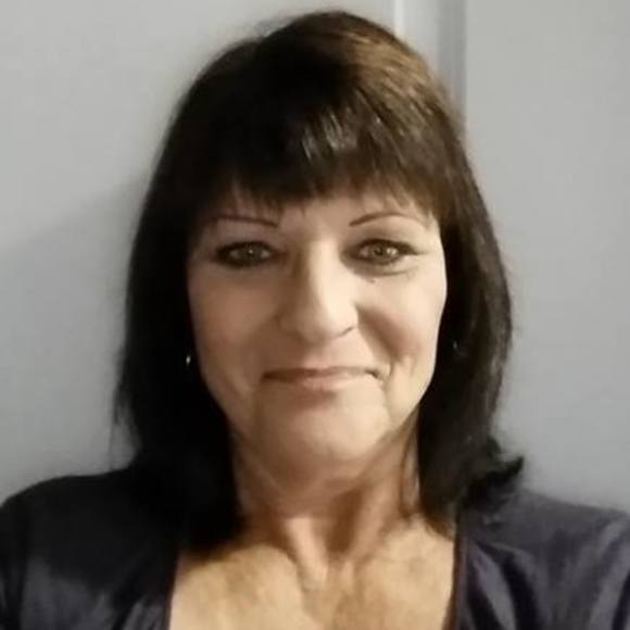 Meet your Posher, Debbie hartman