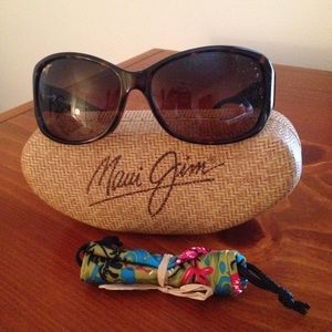 Maui Jim "Nalani" sunglasses. Dark Tortoise frame