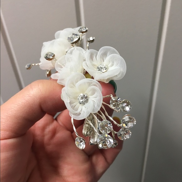Wedding/prom hair clip - Picture 2 of 4