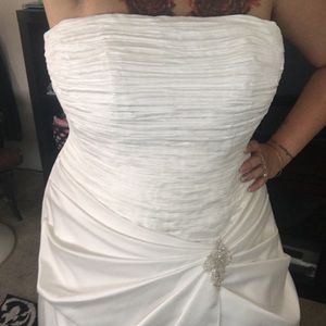 ❣❣FINAL PRICE DROP❣❣David's bridal wedding dress