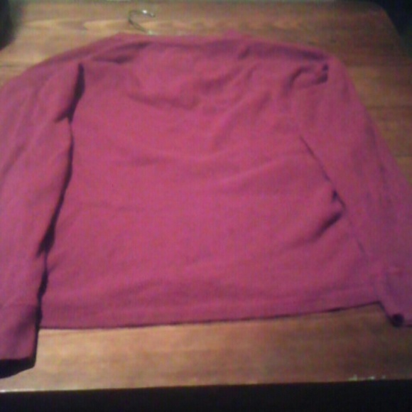 Shirt - Picture 3 of 4