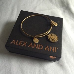 ALEX AND ANI EXPANDABLE ELEPHANT BANGLE