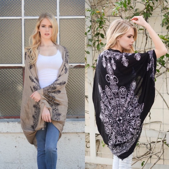 💠💠The TANEH kimono - BLACK - Picture 2 of 3