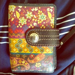 Fossil wallet colorful