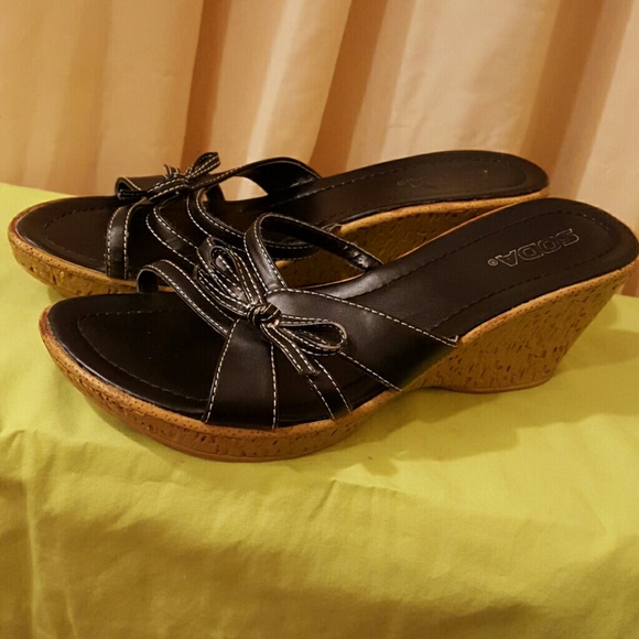 Open toe wedges - Picture 2 of 4