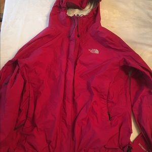 North Face Resolve jacket rain coat
